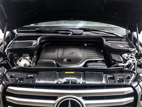 New 2026 Mercedes-Benz GLS 450 4MATIC image 13