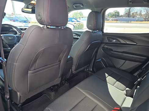 Used 2023 Chevrolet TrailBlazer RS w/ Convenience Package image 23