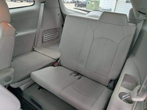 Used 2017 Buick Enclave Leather w/ Enclave Sport Touring Edition FWD image 14