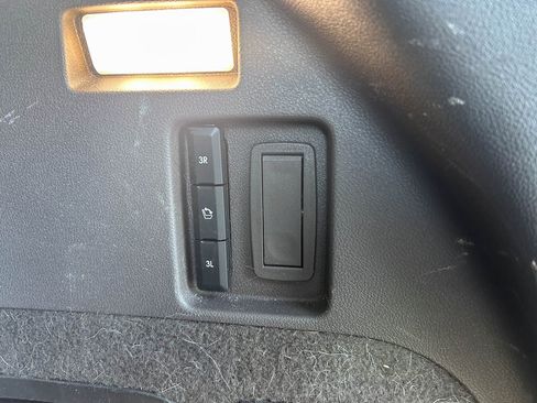 Used 2023 Lincoln Aviator AWD w/ Premium Package image 16