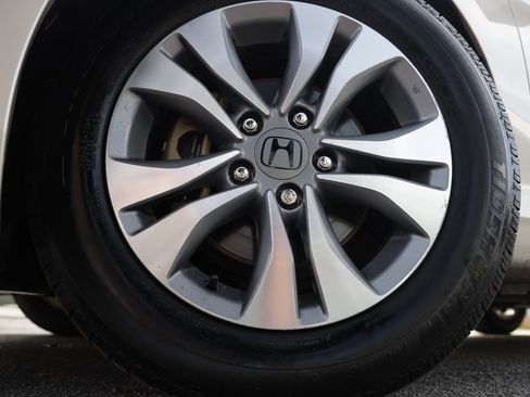 Used 2015 Honda Accord LX image 32