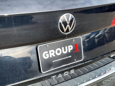 Used 2023 Volkswagen Taos S w/ IQ Drive S Package image 28