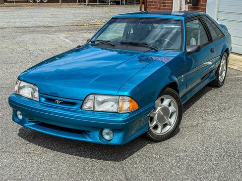 Used 1993 Ford Mustang Cobra RWD image 6