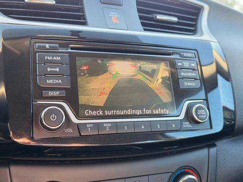 Used 2017 Nissan Sentra SV FWD image 25