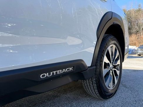 Used 2025 Subaru Outback Limited XT image 13