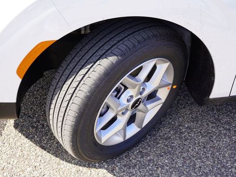 New 2025 Kia Soul LX image 9