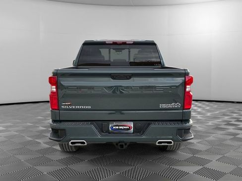 New 2026 Chevrolet Silverado 1500 High Country w/ Technology Package AWD/4WD image 4