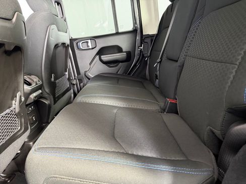 Used 2024 Jeep Wrangler Unlimited Rubicon 4xe w/ Technology Group image 25