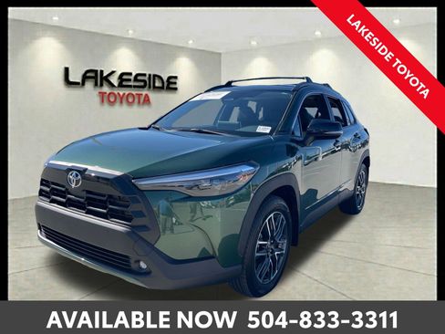 Certified 2026 Toyota Corolla Cross XLE FWD image 1