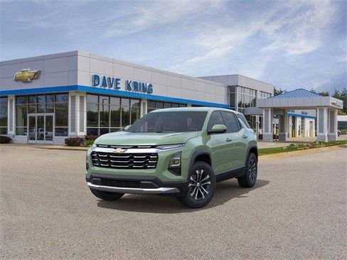 New 2026 Chevrolet Equinox LT image 8