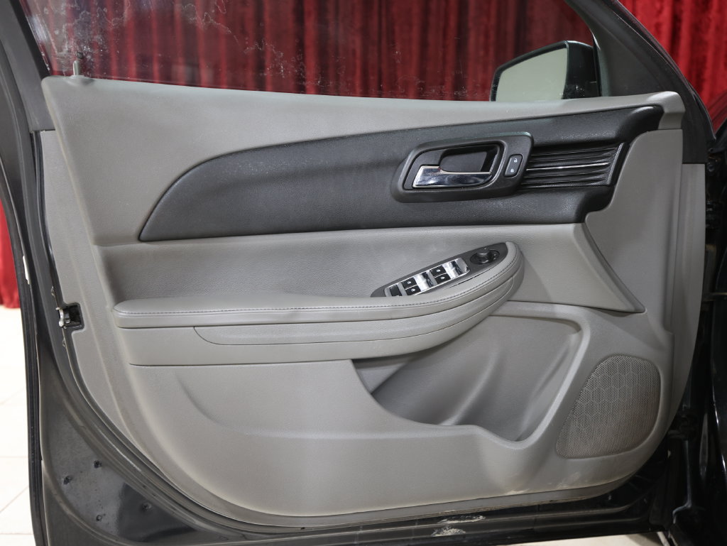 Used 2013 Chevrolet Malibu LS FWD image 11