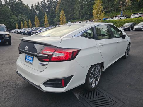 Used 2020 Honda Clarity Touring image 7