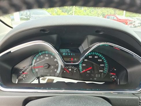 Used 2017 Chevrolet Traverse LT FWD image 21