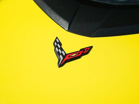 Used 2023 Chevrolet Corvette Z06 w/ Engine Appearance Package RWD image 18