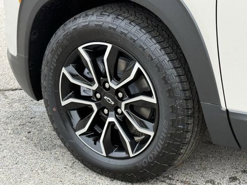 New 2026 Chevrolet TrailBlazer ACTIV w/ Convenience Package image 5