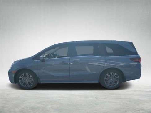 New 2026 Honda Odyssey Touring image 6