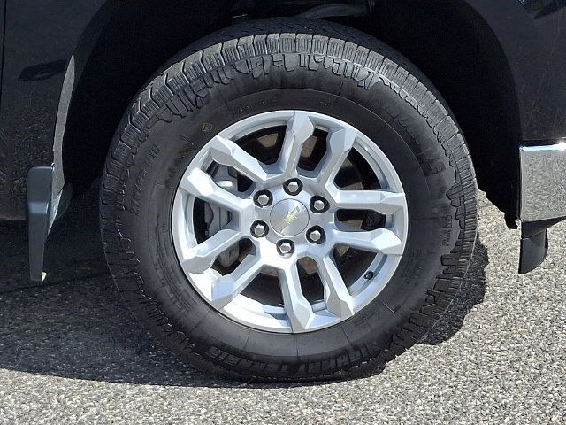 Used 2022 Chevrolet Silverado 1500 LT AWD/4WD image 29
