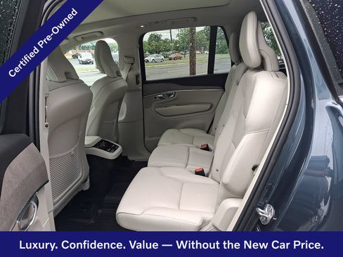 Certified 2024 Volvo XC90 B5 Plus w/ Protection Package Premier AWD/4WD image 11