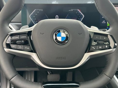 Used 2025 BMW 230i Coupe w/ Premium Package image 16