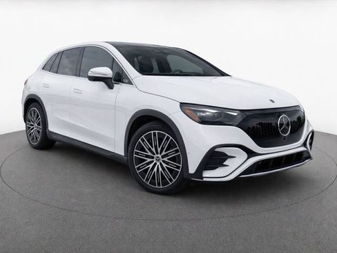Used 2024 Mercedes-Benz EQE 350+ SUV image 3