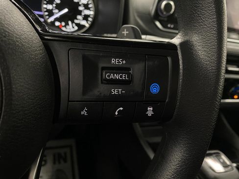 Certified 2023 Nissan Rogue SV image 16