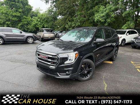 Used 2022 GMC Terrain AT4 w/ Tech Package AWD/4WD image 1