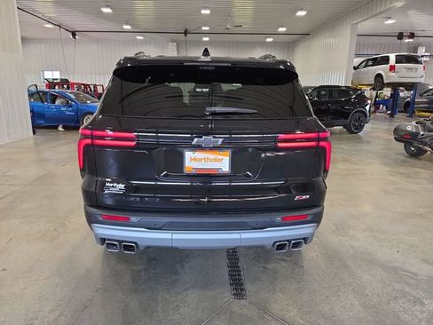 Used 2025 Chevrolet Traverse Z71 w/ Enhanced Driving Package AWD/4WD image 7