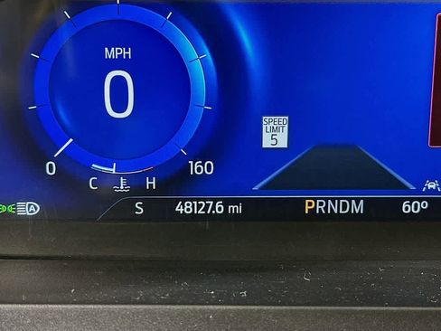 Certified 2021 Ford Explorer Platinum w/ Equipment Group 601A image 20