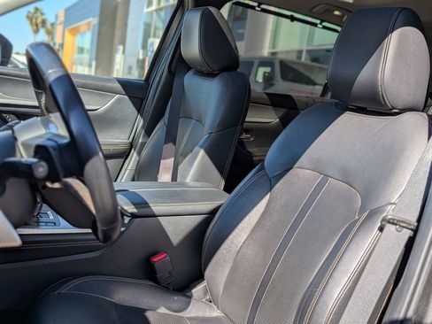 Used 2024 MAZDA CX-90 3.3 Turbo w/ Premium Package image 10