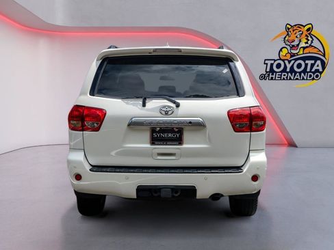 Used 2013 Toyota Sequoia Platinum AWD/4WD image 7