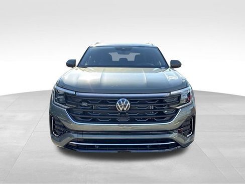 New 2026 Volkswagen Atlas Cross Sport SEL Premium R-Line AWD/4WD image 8