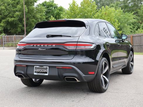 New 2025 Porsche Macan image 8