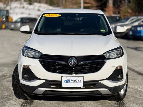 Used 2022 Buick Encore GX Preferred w/ Cold Weather Comfort Package image 2