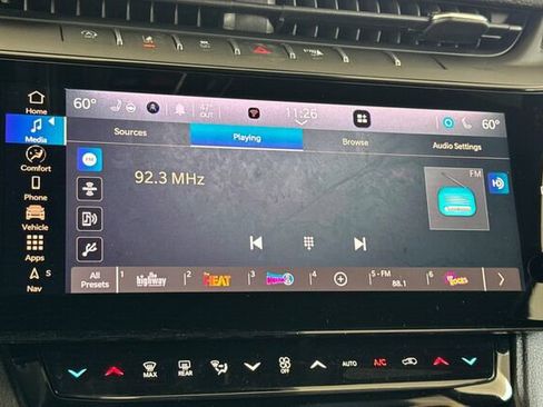 New 2026 Jeep Grand Cherokee Altitude image 15