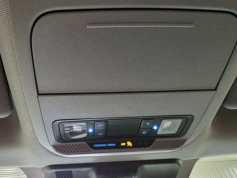 Used 2024 Ford F250 XLT AWD/4WD image 41