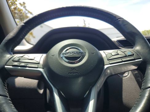 Used 2020 Nissan Rogue Sport SV w/ Technology Package FWD image 22