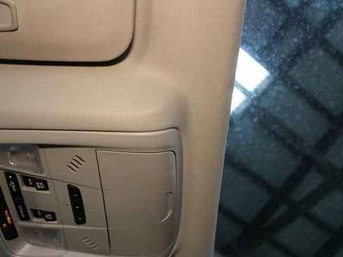 Used 2019 GMC Acadia SLE w/ LPO, Floor Liner Package FWD image 32