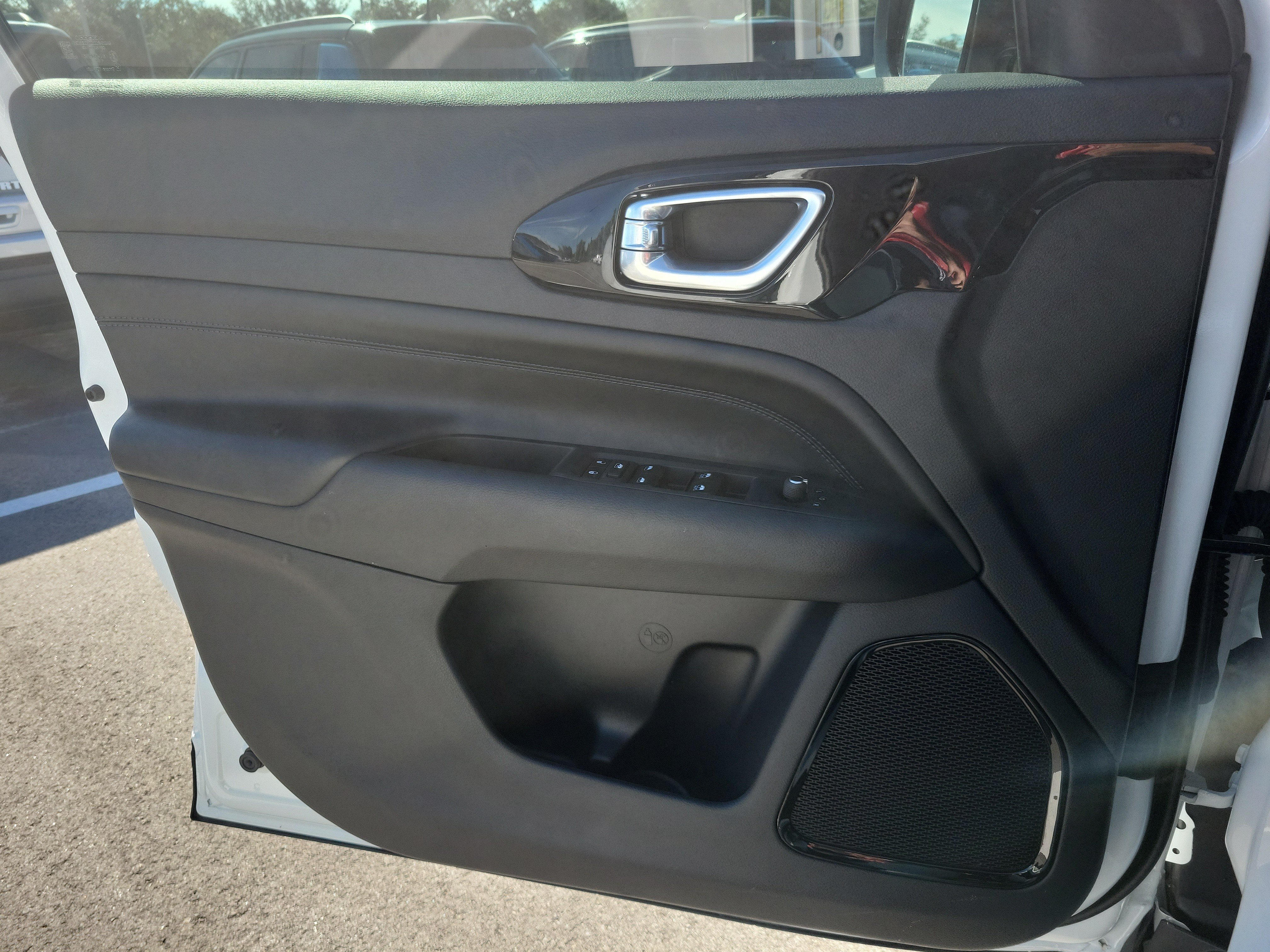 New 2026 Jeep Compass Limited AWD/4WD image 14