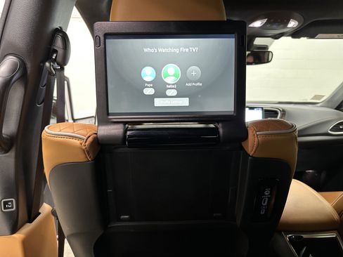 Used 2023 Chrysler Pacifica Pinnacle image 29