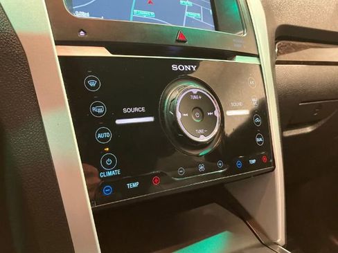 Used 2014 Ford Explorer Limited w/ Equipment Group 301A image 29