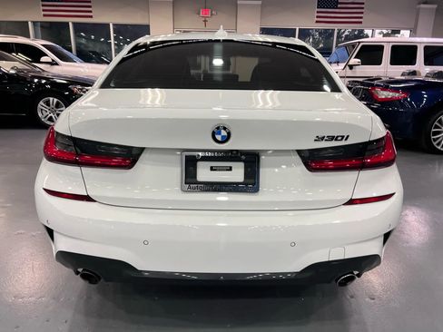 Used 2019 BMW 330i Sedan w/ M Sport Package image 6