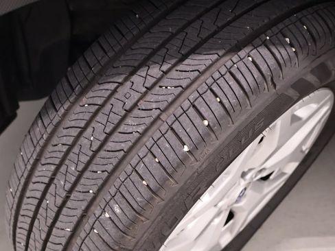 Used 2019 Subaru Forester w/ Alloy Wheel Package AWD/4WD image 35