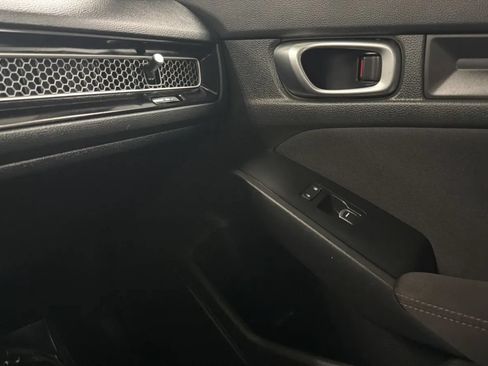 Used 2023 Honda Civic LX image 16