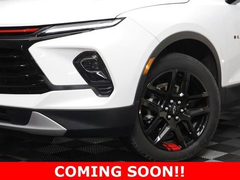 Used 2023 Chevrolet Blazer LT w/ Driver Confidence Package image 3