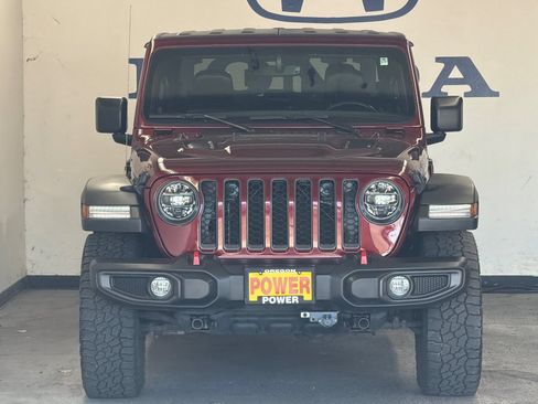 Used 2021 Jeep Gladiator Rubicon AWD/4WD image 8