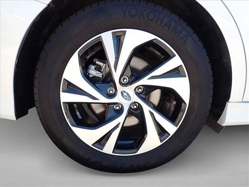 Certified 2025 Subaru Legacy Premium AWD/4WD image 7