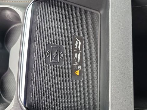 New 2026 GMC Terrain AT4 w/ Convenience Package III image 34