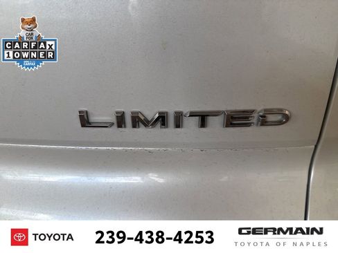 Used 2025 Toyota Crown Signia AWD/4WD image 8