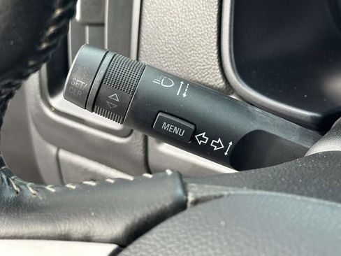 Used 2015 Chevrolet Colorado LT w/ LT Convenience Package image 11