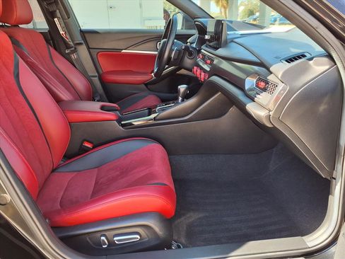 Used 2024 Acura Integra A-Spec image 9